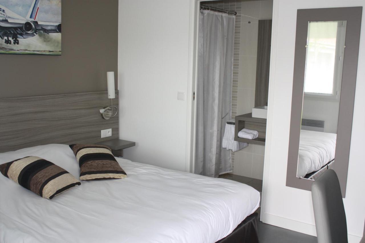 Airport-Hotel Mauregard Zewnętrze zdjęcie